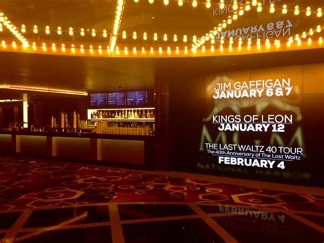 Located at 100 harborview drive, the harborview towers rise 30 stories above baltimore's inner harbor and offer all of the benefits of urban living with the best views of the city. Thousands Pack MGM National Harbor Thursday Night at Grand ...