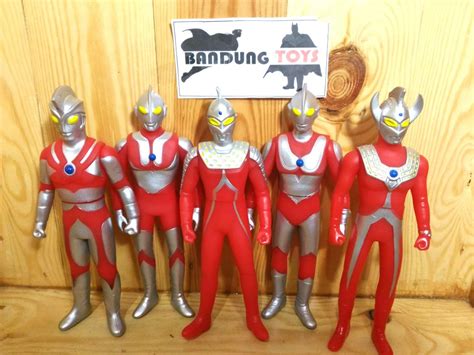 Jual Mainan Ultraman Set 5 Vinly Action Figure Di Lapak Bandung Toys
