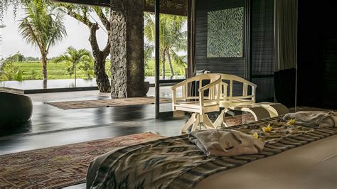 Villa Mana In Canggu Bali 7 Bedrooms Best Price And Reviews