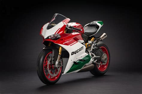 Ducati 1299 Panigale R Final Edition Unveiled Making Way For V4 Era