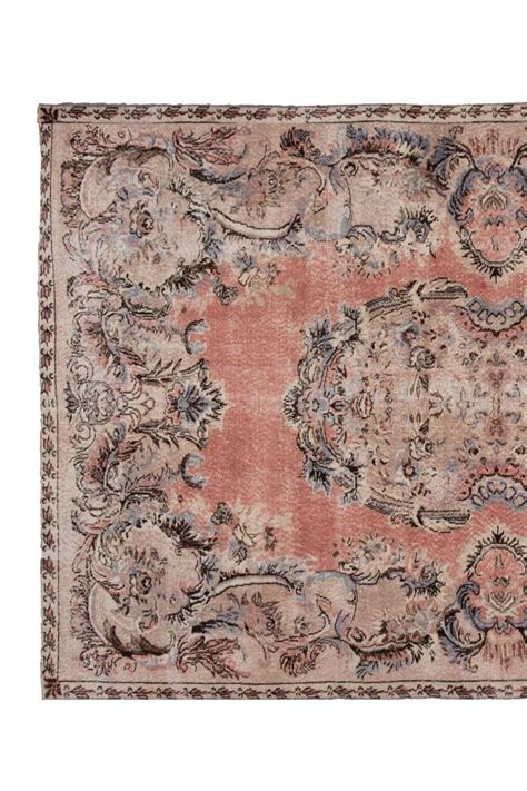 …a clean contemporary look, while the tonal colorations soften the design. Tapis Oushak Vintage Style Industriel, Turquie, 1970s en ...