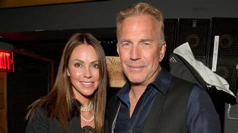 Kevin Costners Wife Christine Files For Divorce After 18 Years Of