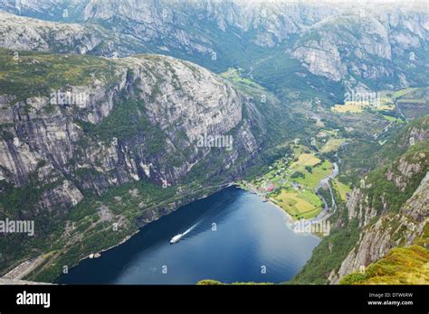 Norway Landscapes Hi Res Stock Photography And Images Alamy
