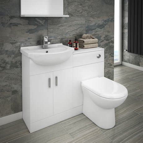 Use of a bold circular a small bathroom can be a challenge to design, but the end result can be a resourceful solution that might otherwise not have been derived. Lomond 500 WC unit - MPH