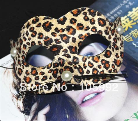 2013 New Halloween Mask Cat Girl Mask Masquerade Masks Luxury Mask In
