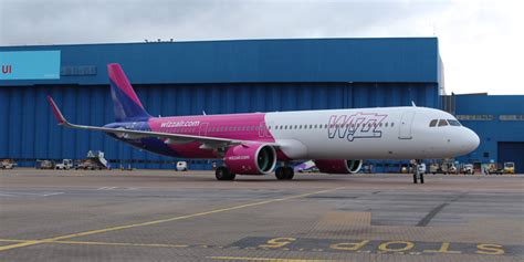 London Luton And Wizz Air Celebrate The Airlines First A321neo Service