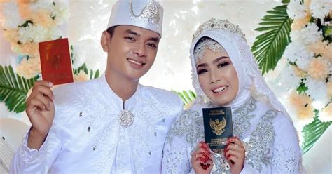 Berbagai gambar pelaminan modern minimalis bisa anda lihat di sini. Jasa MUA Pengantin dan Pelaminan di Polibatam: Ella Rias ...