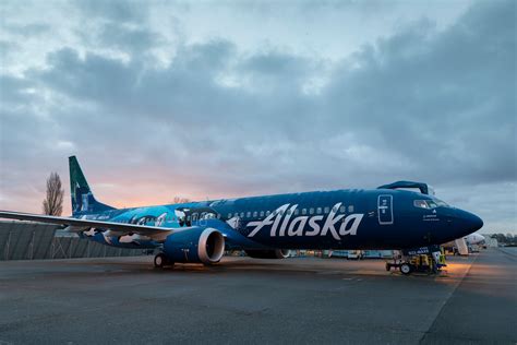 Alaskas New West Coast Wonders Boeing 737 Max Livery Revealed