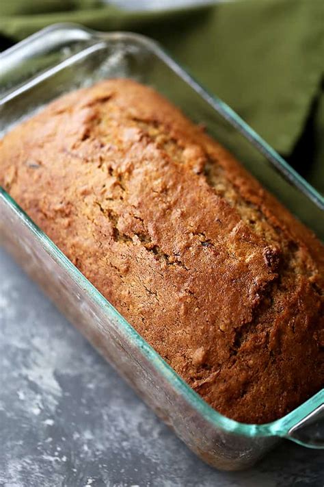 Much like a banana bread, this easy zucchini. Healthy Apple and Zucchini Bread - Diethood