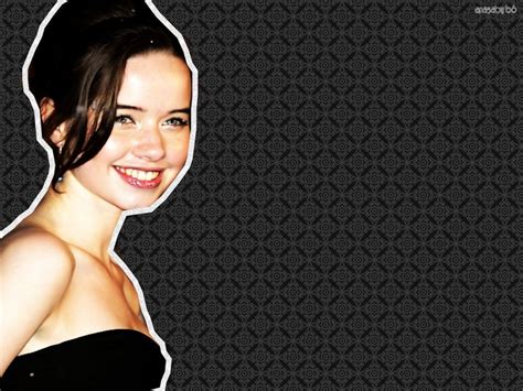 Anna Popplewell Anna Popplewell Wallpaper 1266558 Fanpop