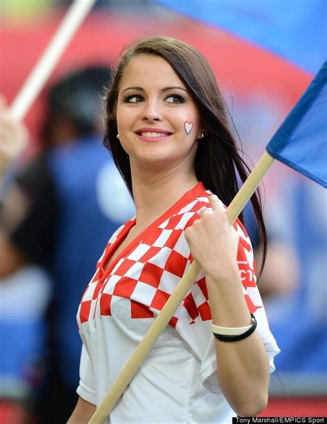 Beautiful Football Fans Spotted At The World Cup World Cup Hot Croatian Girl Viralscape