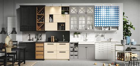 Selain mempunyai desain minimalis mewah lemari dapur ini langsung dibuat oleh pengrajin mebel jepara yang sudah sangat berpengalaman dalam bidang pembuatan berbagai jenis produk furniture rumah berkualitas. Desain kitchen set minimalis 2020 | IKEA Indonesia