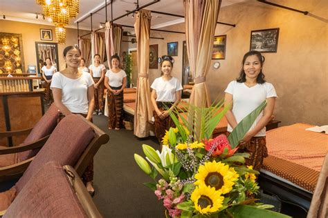 thai sabai traditional thai massage and foot spa byron healing