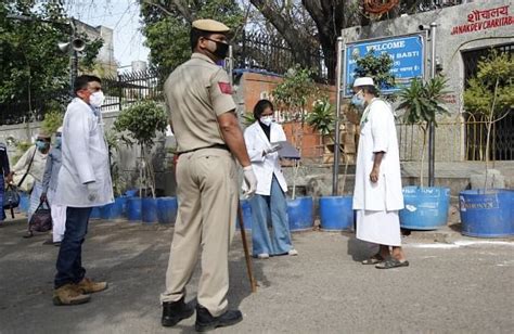 Nizamuddin Congregation Delhi Police Registers Fir Against Maulana