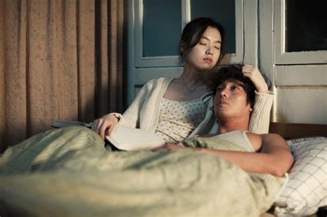 6 Korean Romance Films That Will Make You Want To Fall In Love