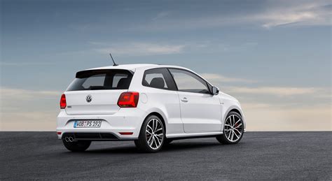 Nike is known for classic polos engineered to take comfort to the next level. Volkswagen Polo Wallpapers Images Photos Pictures Backgrounds