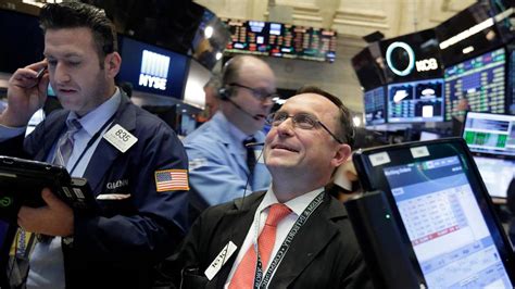 Dow Closes Above 22000 For First Time Ever Fox News Video