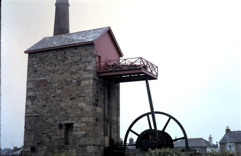 Michells Engine House East Pool 1969 © Gordon Spicer Geograph