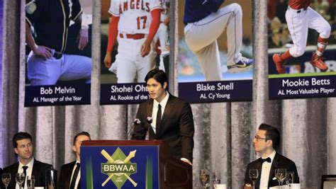 Shohei ohtani (大谷 翔平, ōtani shōhei, born july 5, 1994), nicknamed sho time, is a japanese professional baseball pitcher and designated hitter for the los angeles angels of major league. Baseball: Shohei Ohtani receives rookie honor, praised as ...