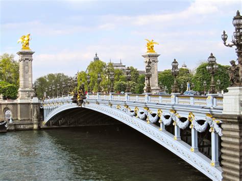 Destination Fiction 5 Oh So French Features Of The River Seine