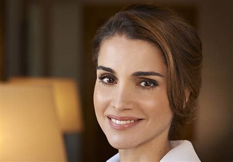 The Queen Rania Glow Mojeh
