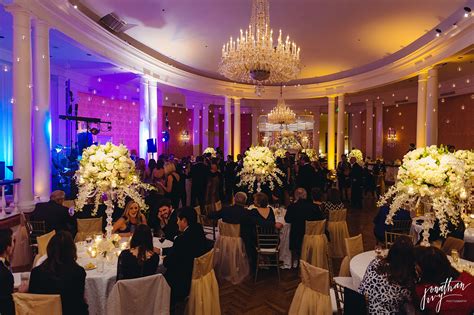 Wannamoisett is home to one of the finest golf courses in the united states. Houston Country Club Wedding by Jonathan Ivy