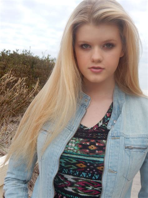Jayda Texas Singersongwritermodel From Austin Texas On The Beach In New Jersey Missing You
