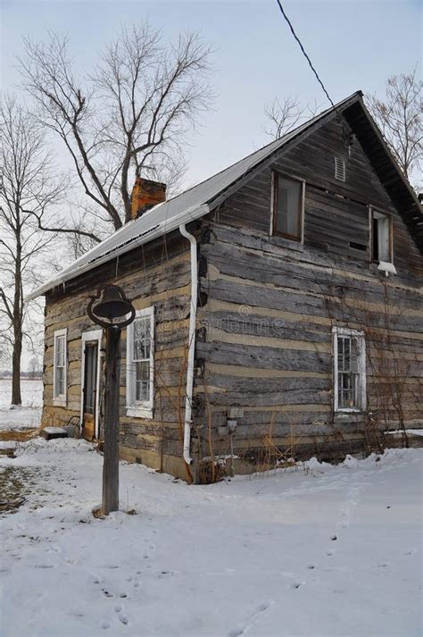 Old Log Cabin In Winter Stock Photo Image Of Trees Dwelling 18010570