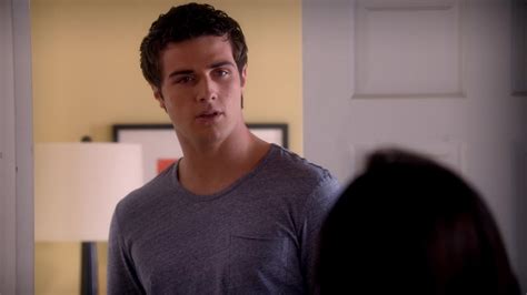 Auscaps Beau Mirchoff Shirtless In Awkward 3 05 Indecent Exposure