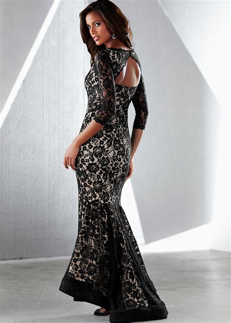 Different Stunning Patterns Of Lace Long Dress
