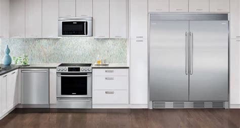 Electrolux is known for making kitchen, laundry and home care appliances. Electrolux Ranges - Cooking Appliances - Arizona Wholesale ...