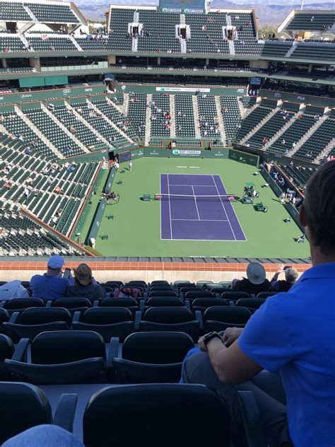 Quite a view from tennis paradise : r/tennis