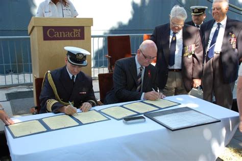 We don't have a biography for miroslav kudela. HMCS Haida - Twinmning of HAIDA and BLYSKAWICA