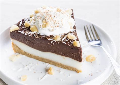 Lost classic desserts from our wide and varied unlike the ted's pie, this version whisks 72% cacao dark chocolate directly into the haupia and. Hawaiian Desserts: Pies and Ice Creams | | Go Waikiki Shuttle