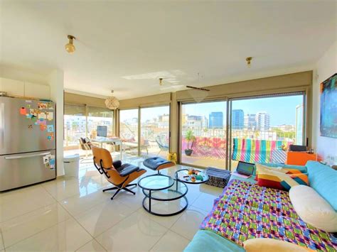 For Rent Duplexpenthouse 120 M² 4 Rooms Tel Aviv Florentine Altidag