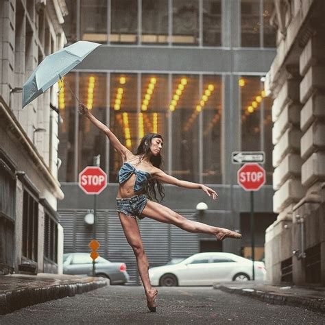 Breathtaking Portraits Of Ballet Dancers Practicing On The Streets Of New York Ballet Dance
