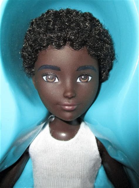 Creatable World Doll Deebeegees Virtual Black Doll Museum™