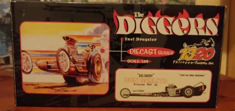 1320 The Diggers Fuel Dragster Don Garlits Diecast Scale 124 12999