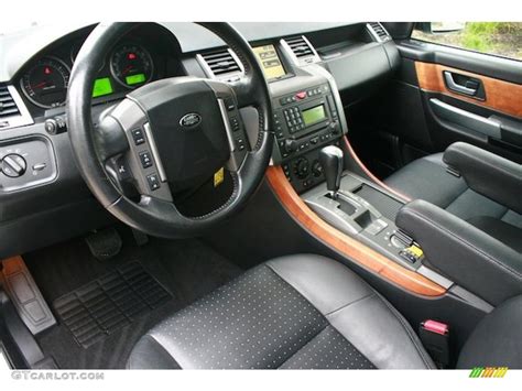 The range rover sport interior is meticulously fashioned to its sporting character. 2006 Range Rover Sport Supercharged Interior