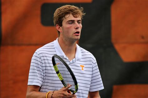 No 6 Tennessee Secures Victory In Ita Kickoff Weekend Match Against