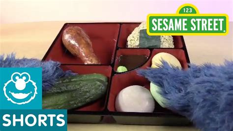 Sesame Street Unboxing A Bento Box With Cookie Monster Monster Cookies Bento Box Sesame Street