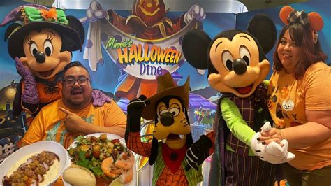 Minnies Halloween Dine 2022 Full Character Dining Buffet At