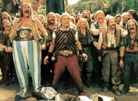 There are no approved quotes yet for this movie. Imagini Astérix et Obélix contre César (1999) - Imagini ...