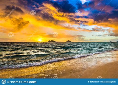 Sunrise At Lanikai Beach In Kailua Oahu Hawaii Stock Image Image Of
