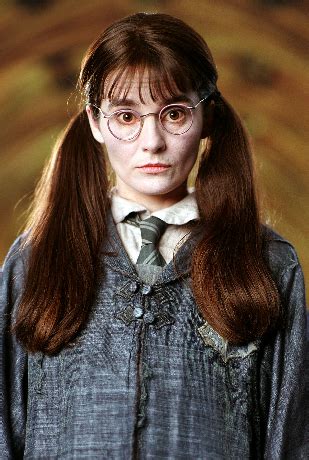 Why was antonin dolohov sent to azkaban? Myrte Warren - Harry-Potter-Lexikon - Alles über Harry ...