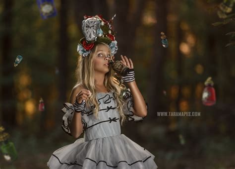 Alice In Wonderland Photo Shoot Ideas