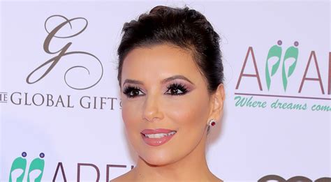 Eva Longorias Restaurant Sued After Alleged Assault Eva Longoria