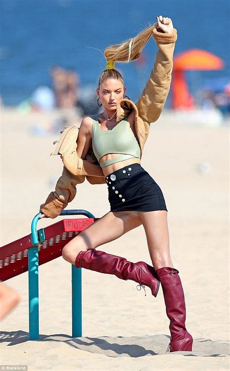Make Like Martha In A Button Front Alexander Wang Skirt Dailymail Click Visit To Buy Now
