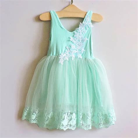 2017 Sleeveless Girls Green Princess Dresses Kid Puffy Formal Costume