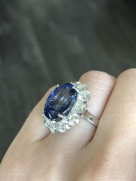 Kate Middletons Diamond And Sapphire Ring Get The Look Gem